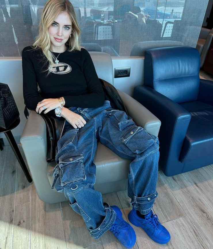 Chiara Ferragni ci mostra quali saranno i pantaloni di tendenza - Teresaventrone.it 